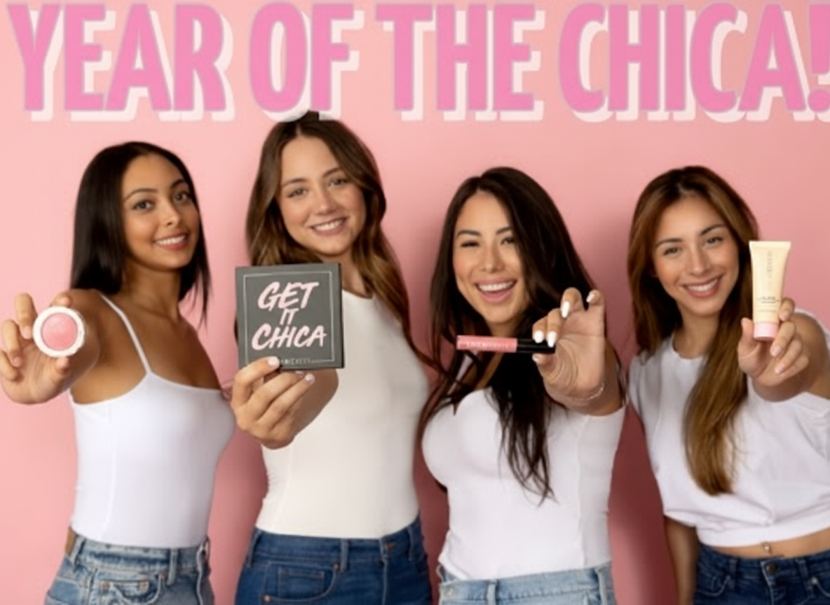 GET IT CHICA (Chica Beauty All-In-One Face Palette - Blush, Highlighter & 6 Eyeshadows)
