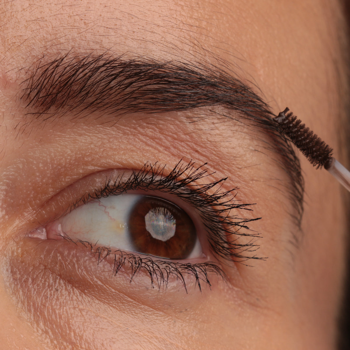 Chica Beauty 3-in-1 Eyebrow "MULTI-TASKER"